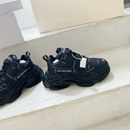 Picture of Balenciaga Shoes Men _SKUfw81153251fw